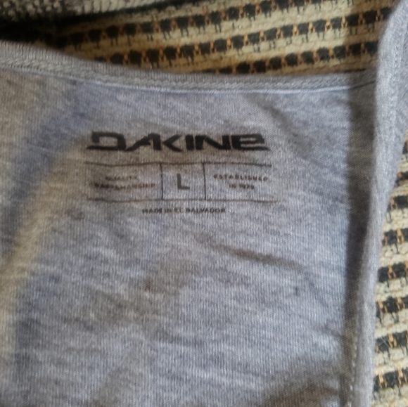 Dakine ladies racer back tank, size L - Picture 3 of 5
